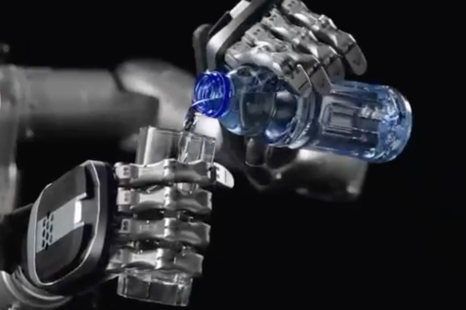 系列解读 | yabo.com灵巧手家族亮相：高自由度的创新突破